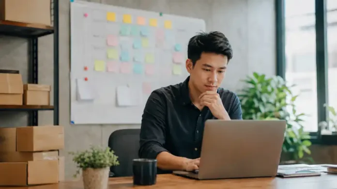 Triển khai AI cho SMB — chủ doanh nghiệp nhỏ lập lộ trình 30 ngày